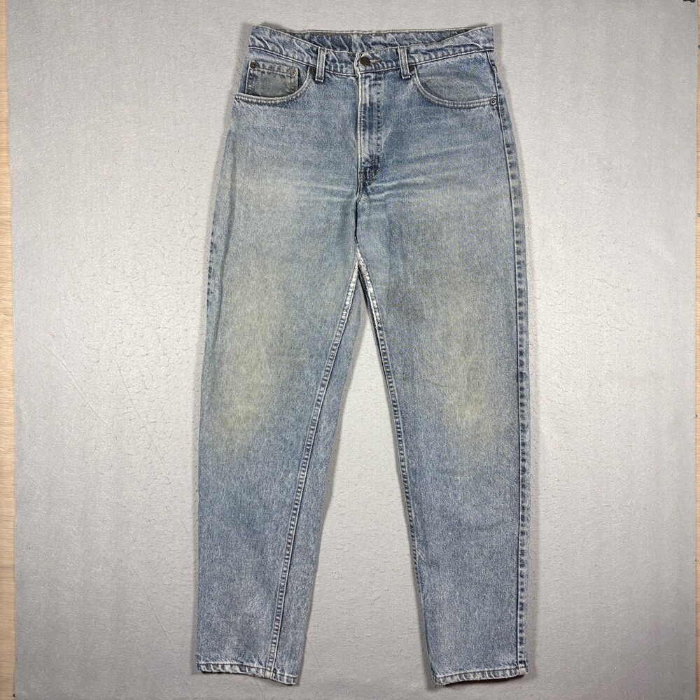 Vintage Levis 550 Jeans Regular Straight Leg 33x34 Light Wash Made In USA 90s